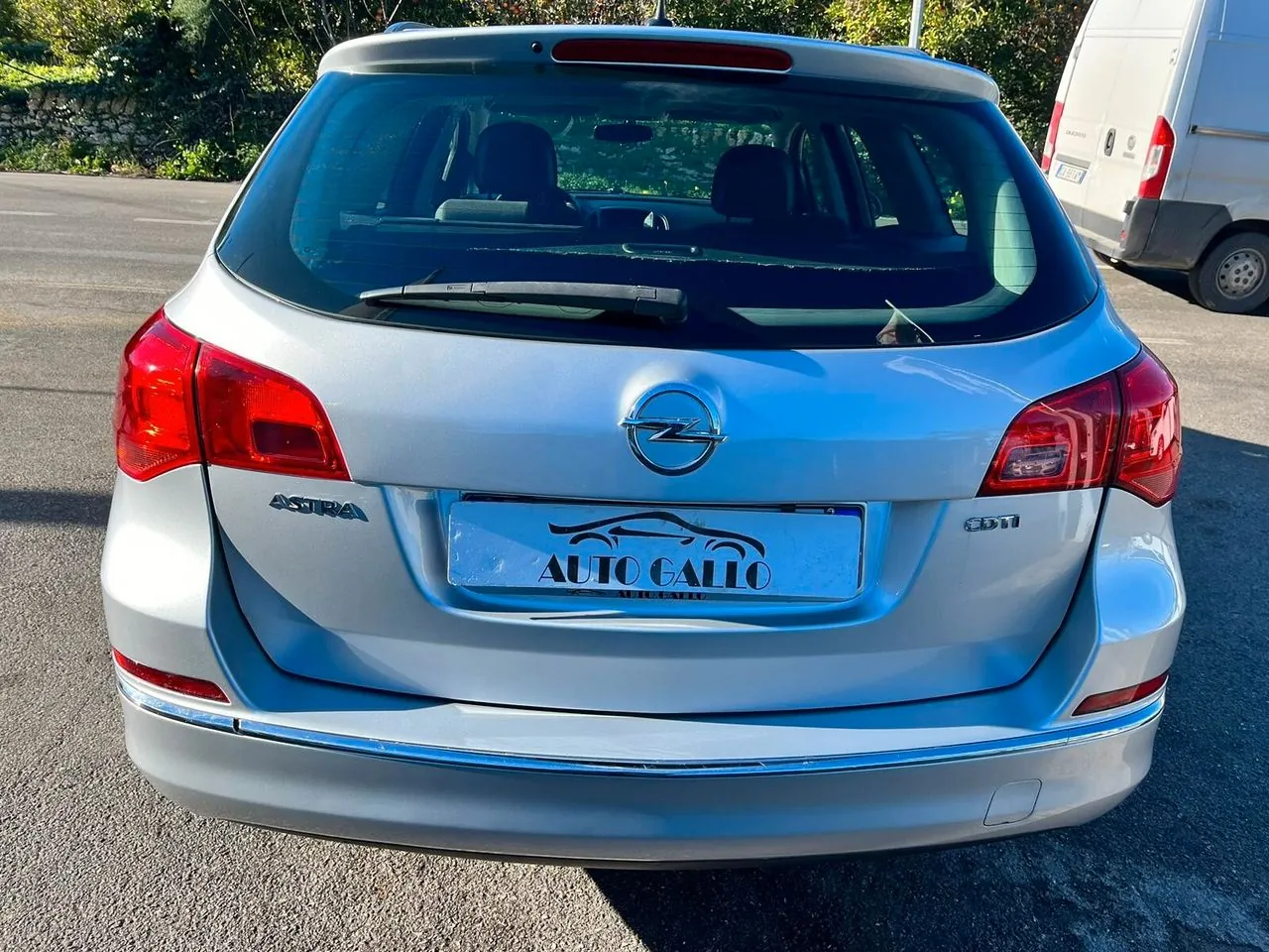 Opel Astra 2013 photo 5