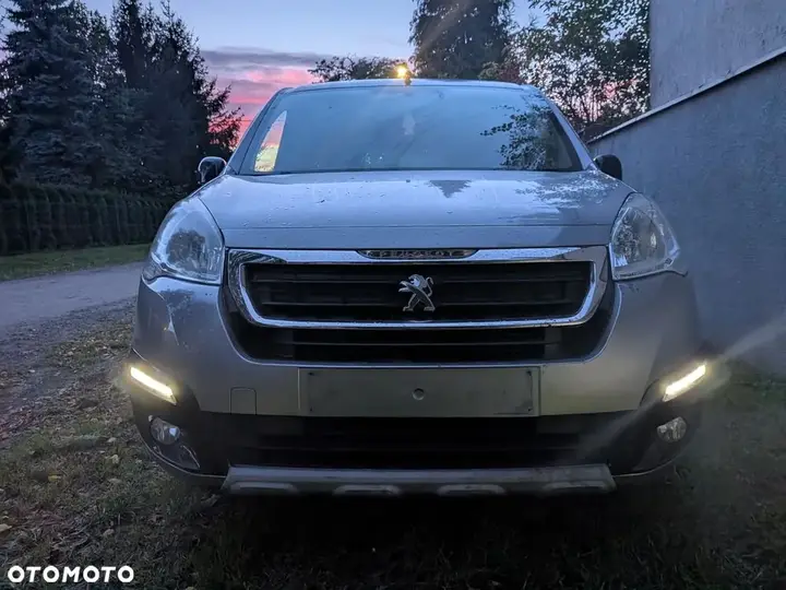 Citroen Berlingo 2017 photo 2