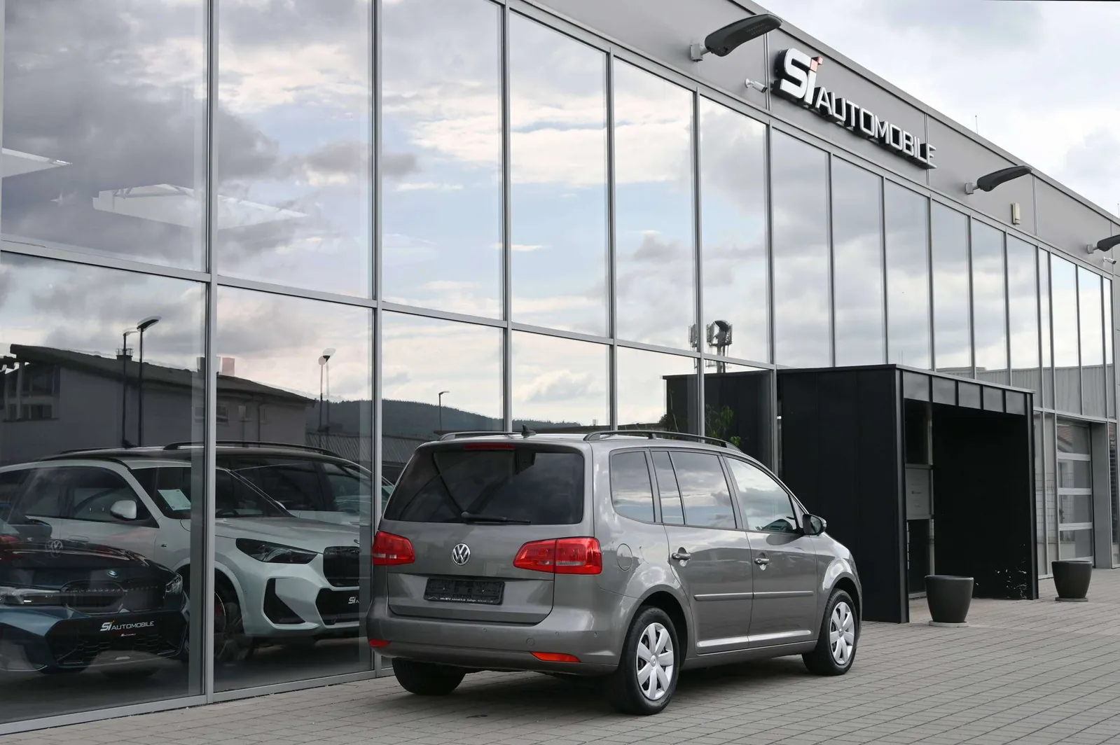 Volkswagen Touran 2021 photo 5