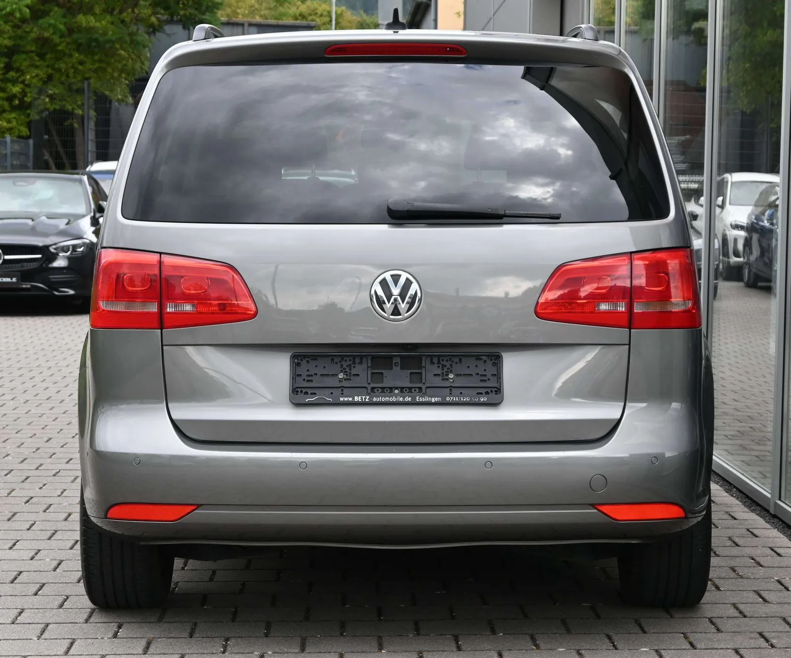 Volkswagen Touran 2021 photo 4
