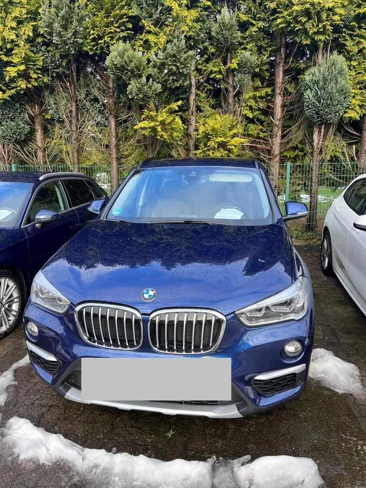 BMW X1