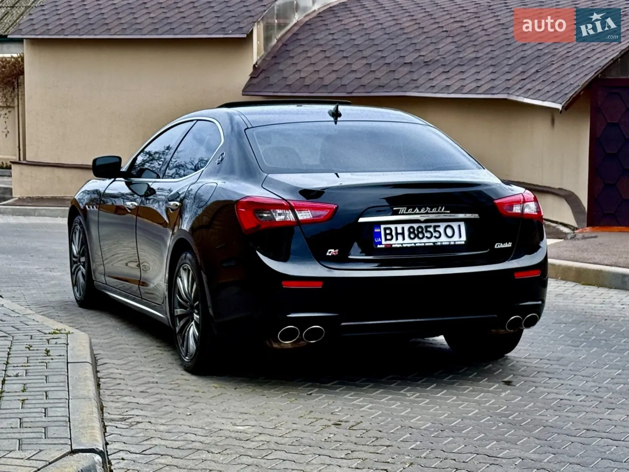 Maserati Ghibli 2014 photo 2