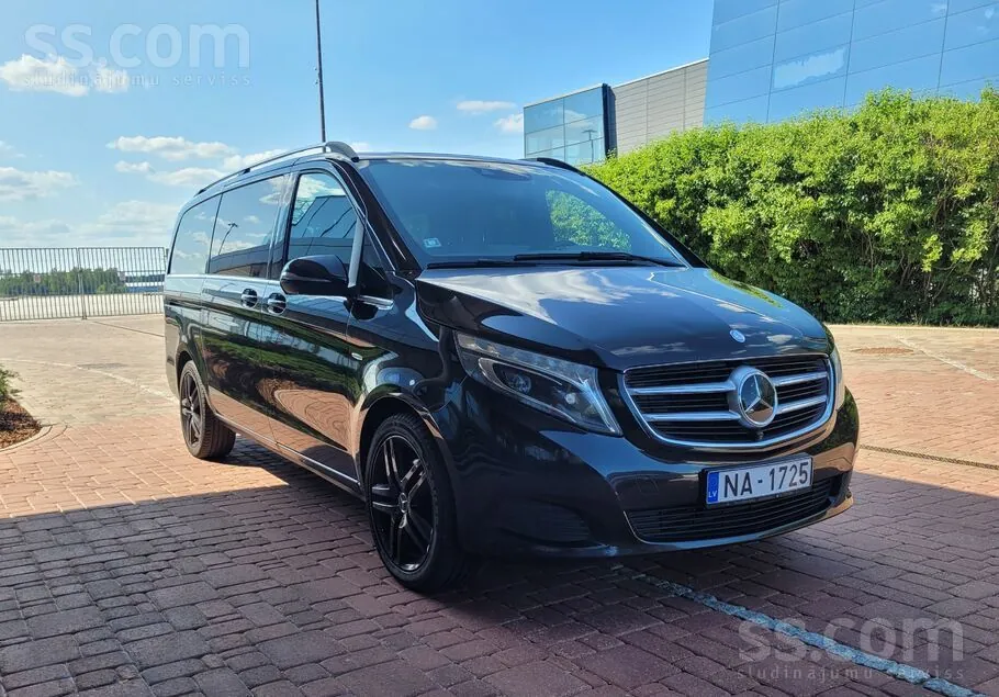 Mercedes-Benz V250