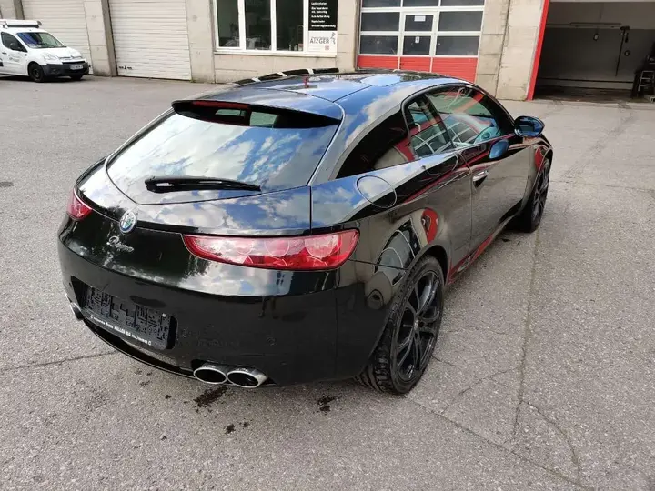 Alfa Romeo Brera 2006 photo 2