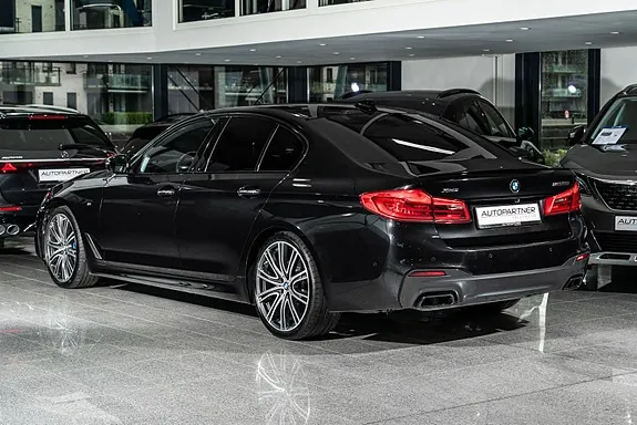BMW M550I 2017 photo 3