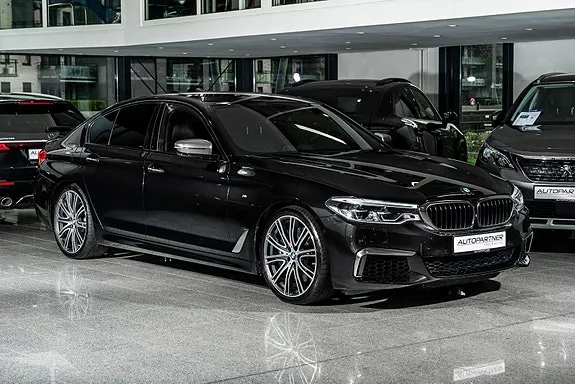 BMW M550I