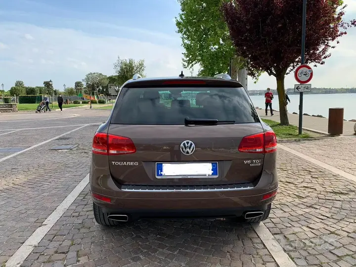Volkswagen Touareg 2010 photo 3
