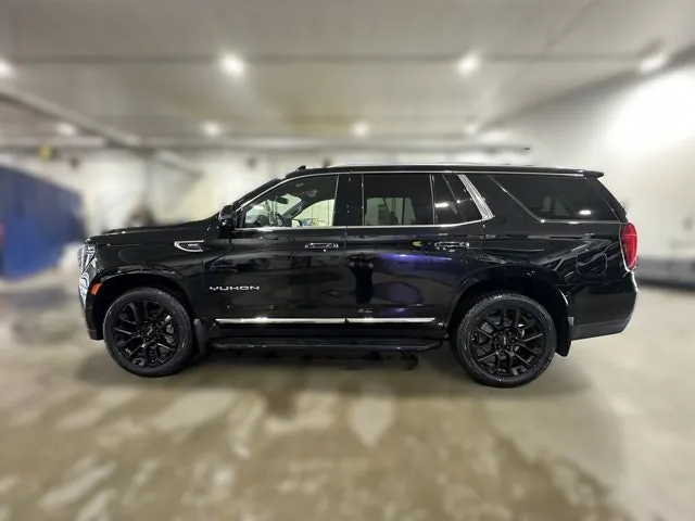 GMC Yukon 2022 photo 2