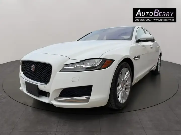 Jaguar Xf 2017 photo 4