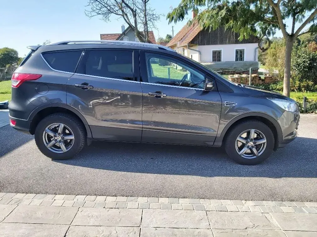 Ford Kuga 2015 photo 3