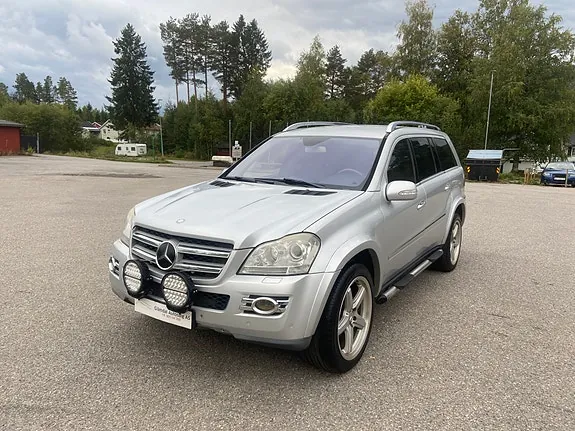 Mercedes-Benz Gl320