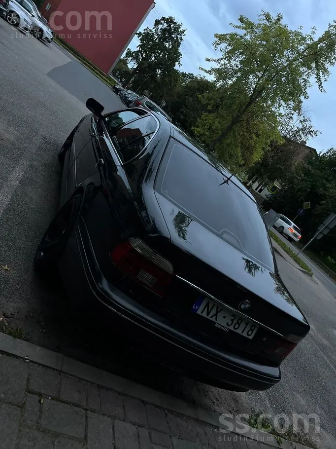BMW 525 2002 photo 4