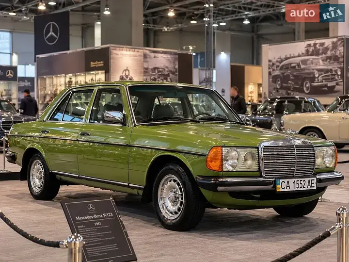 Mercedes-Benz E-Class 1984 photo 2