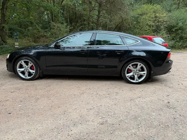 Audi A7 2010 photo 4
