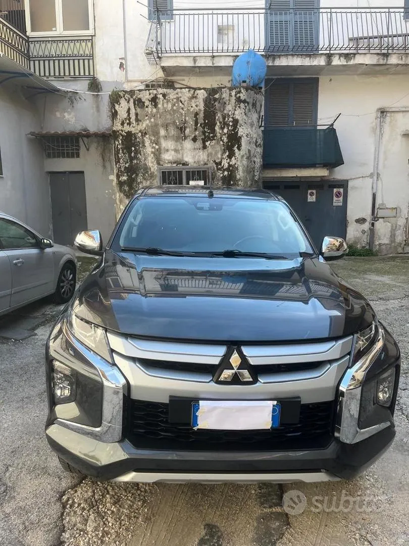 Mitsubishi L200
