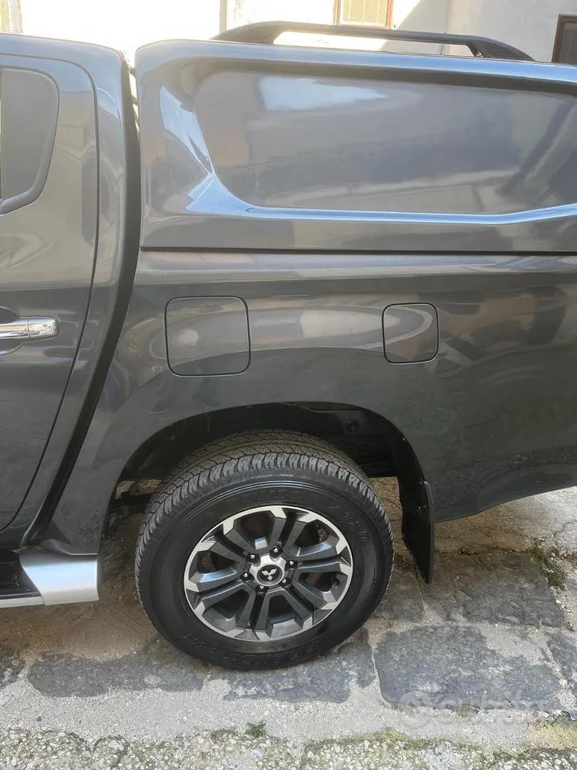 Mitsubishi L200 2021 photo 4