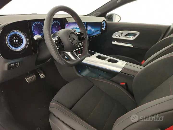 Mercedes-Benz Cla 200 photo 5