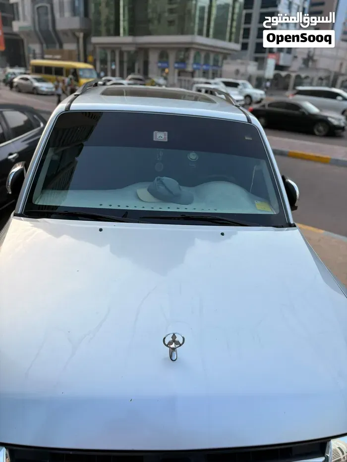 Mitsubishi Pajero 2012 photo 3