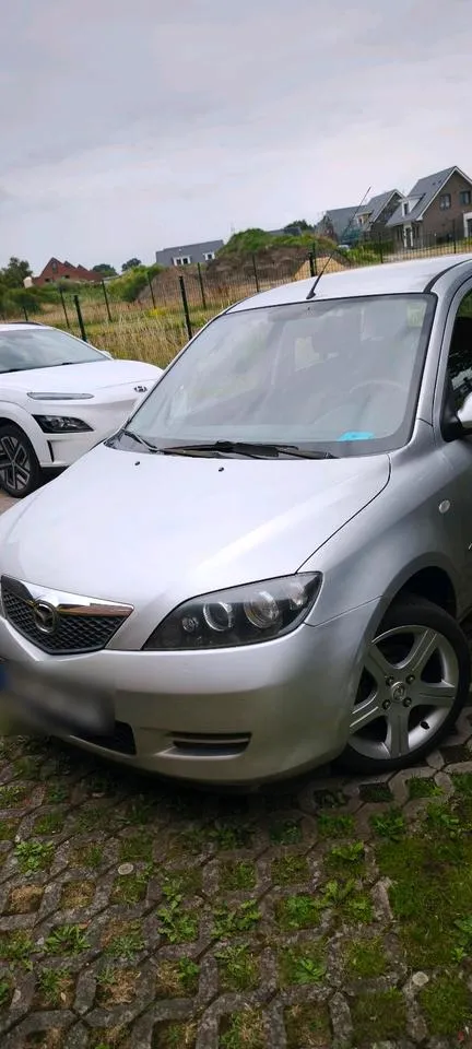 Mazda Mazda 2