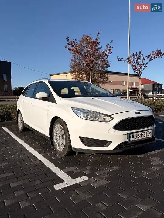 Ford Focus 2015 photo 5