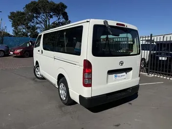 Toyota Hiace 2019 photo 4