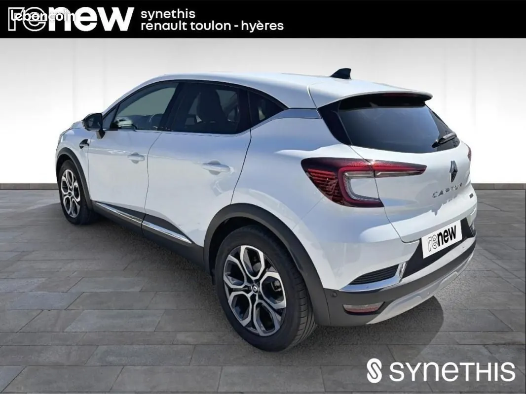 Renault Captur 2023 photo 4