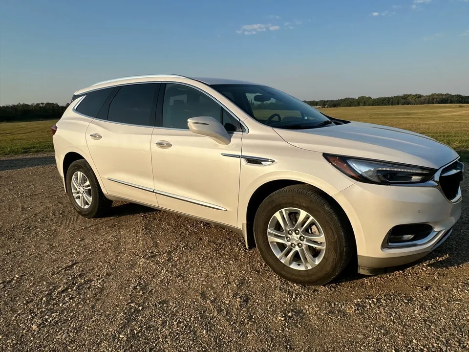 Buick Enclave 2018 photo 3