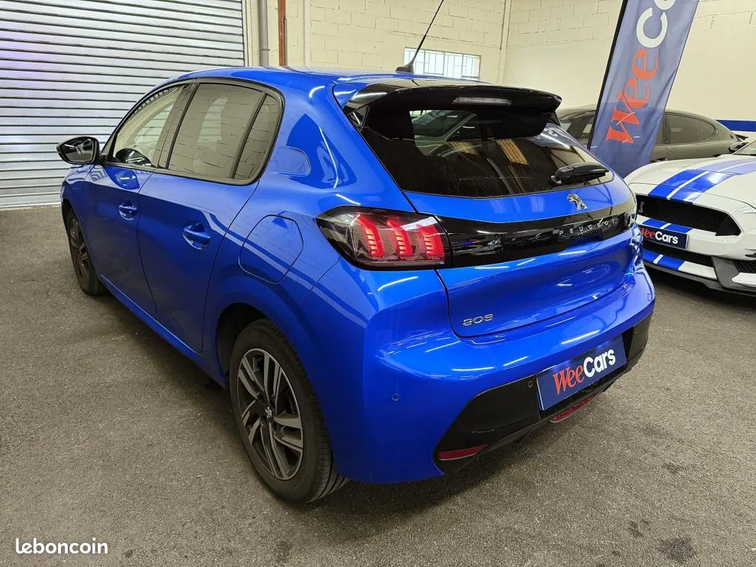 Peugeot 208 2023 photo 4