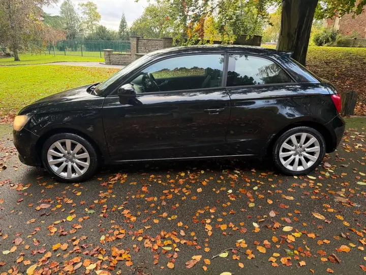 Audi A1 2013 photo 5