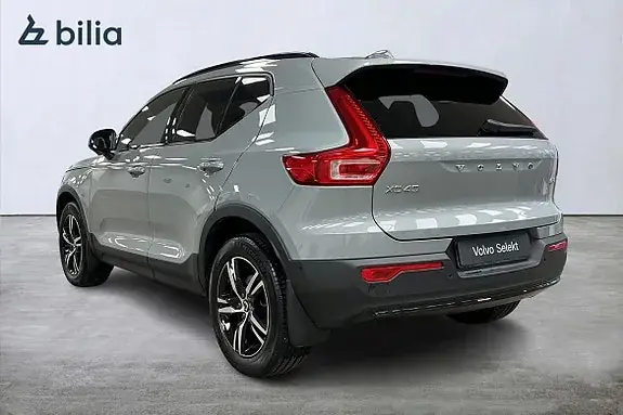 Volvo Xc40 2025 photo 2