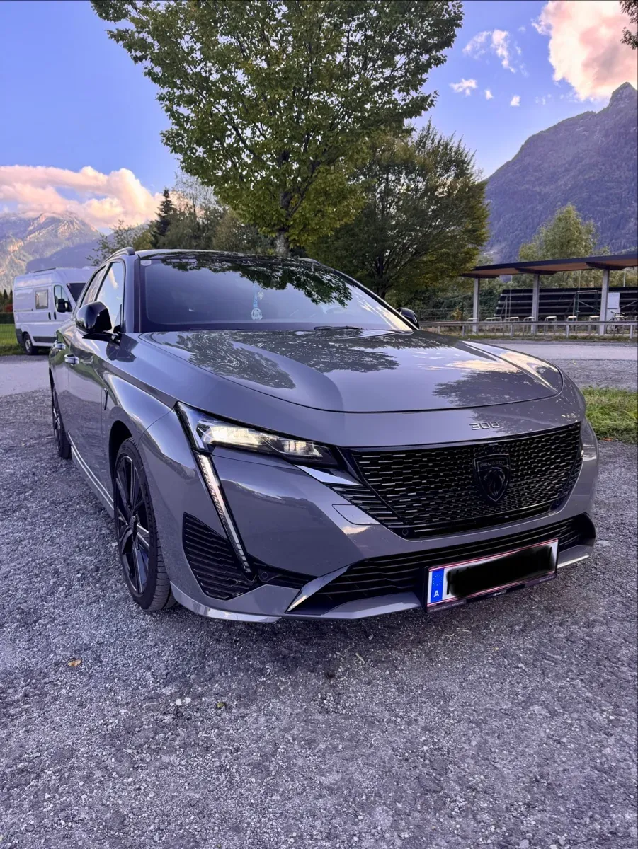 Peugeot 308 2024 photo 2