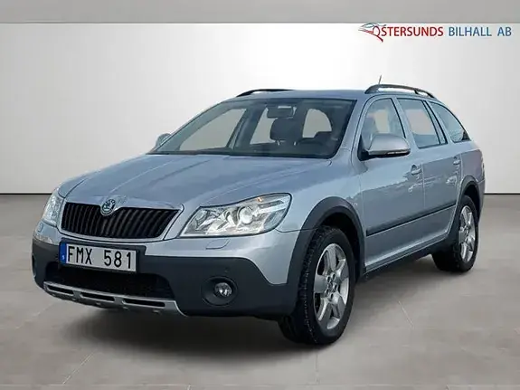 Skoda Octavia Scout 2012 photo 3