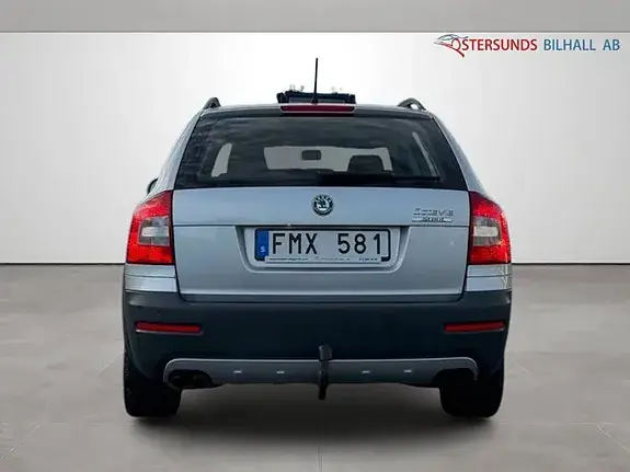 Skoda Octavia Scout 2012 photo 5