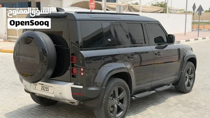 Land Rover Defender 2024 photo 4