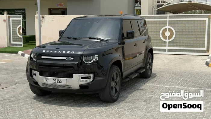 Land Rover Defender 2024 photo 2