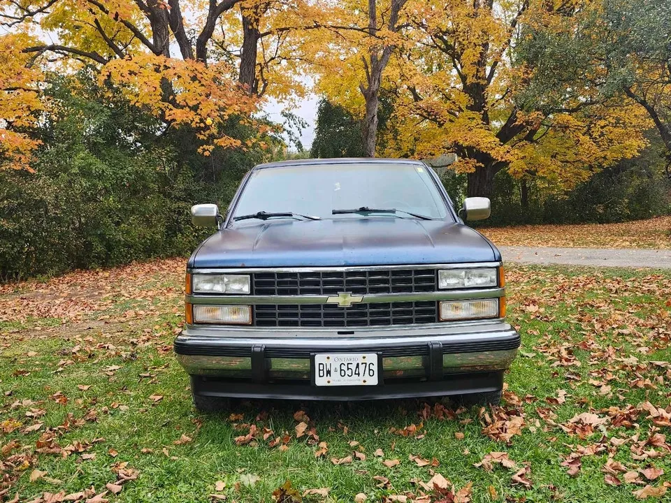 Chevrolet C/K Pickup 1500 1990 photo 3