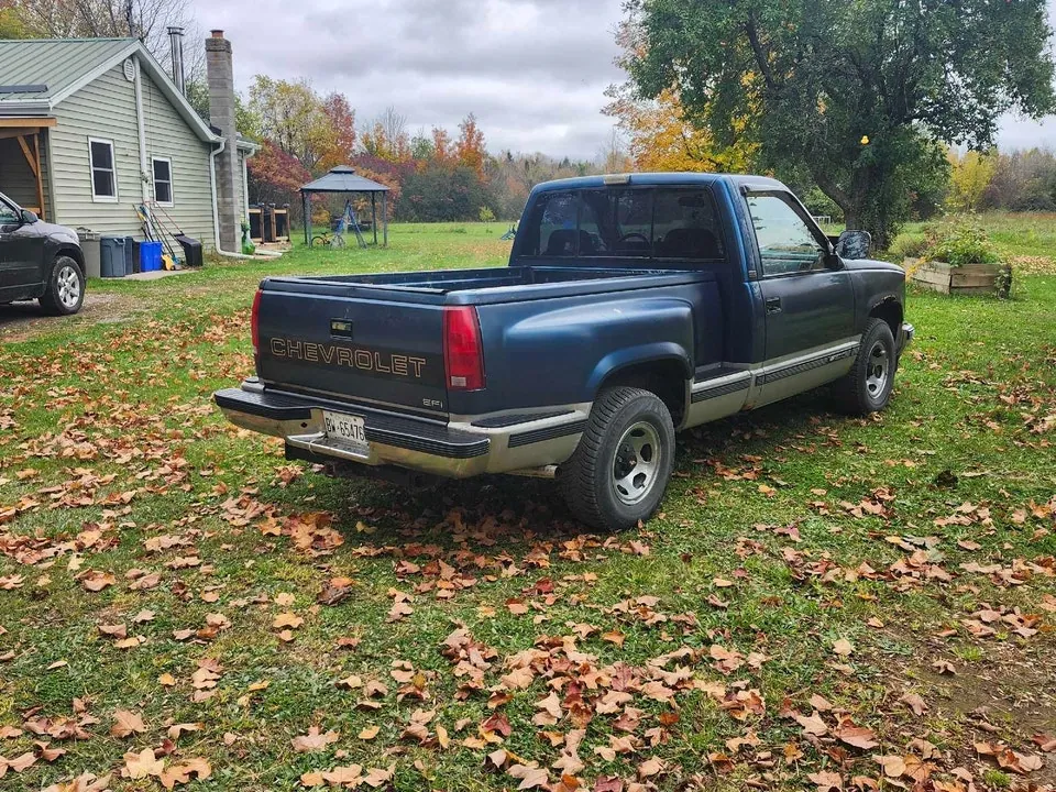 Chevrolet C/K Pickup 1500 1990 photo 5