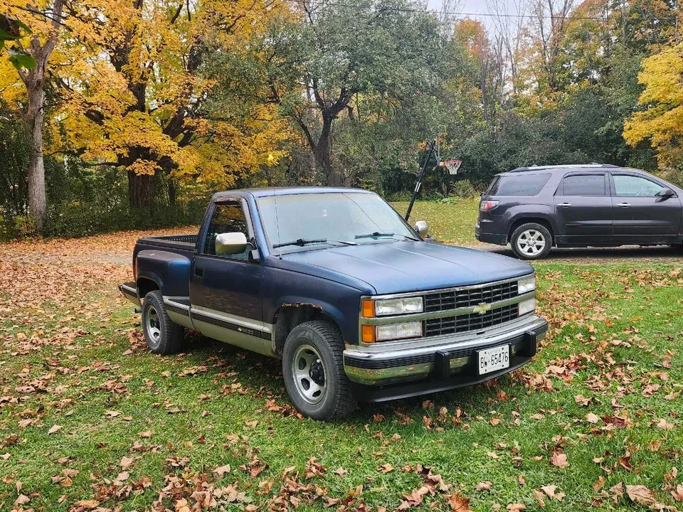 Chevrolet C/K Pickup 1500 1990 photo 4