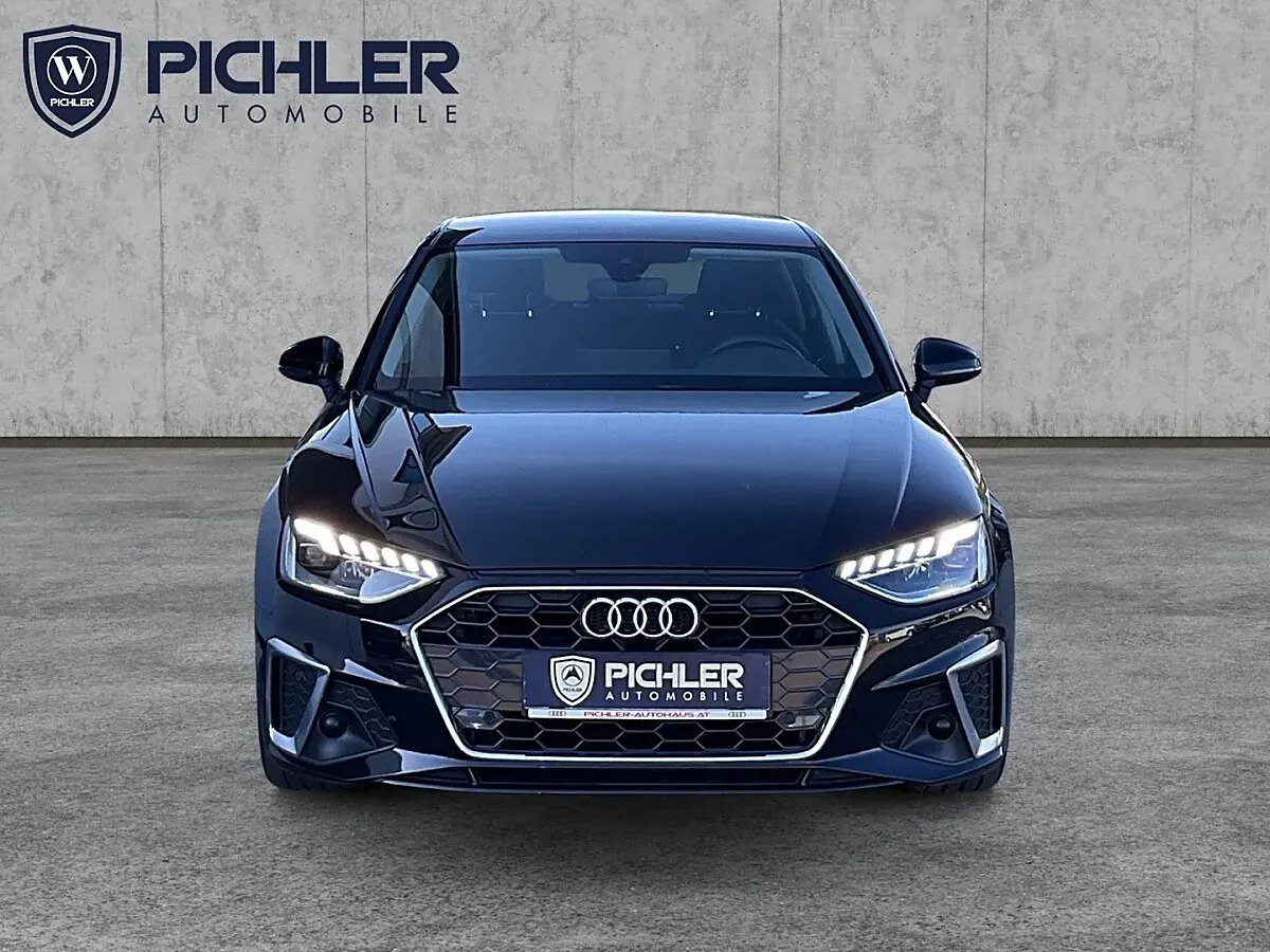 Audi A4 2024 photo 2