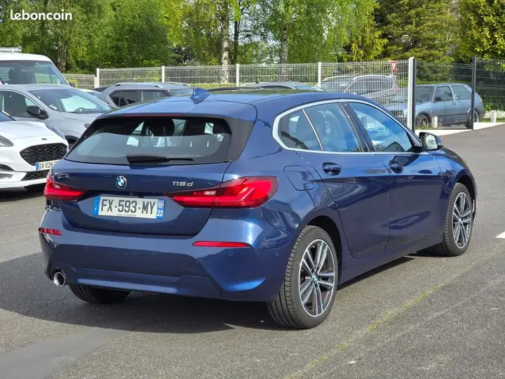 BMW 1 Series 2021 photo 4