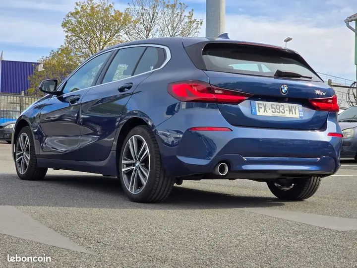 BMW 1 Series 2021 photo 2