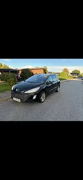 Peugeot 308 2010 photo 2