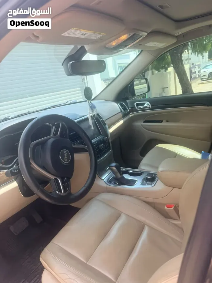 Jeep Grand Cherokee 2018 photo 3