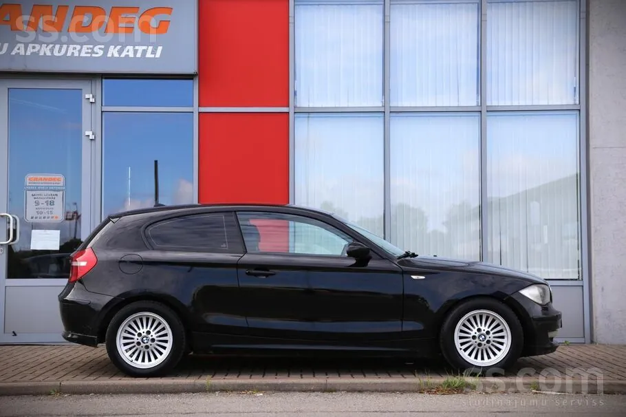 BMW 118 2007 photo 3