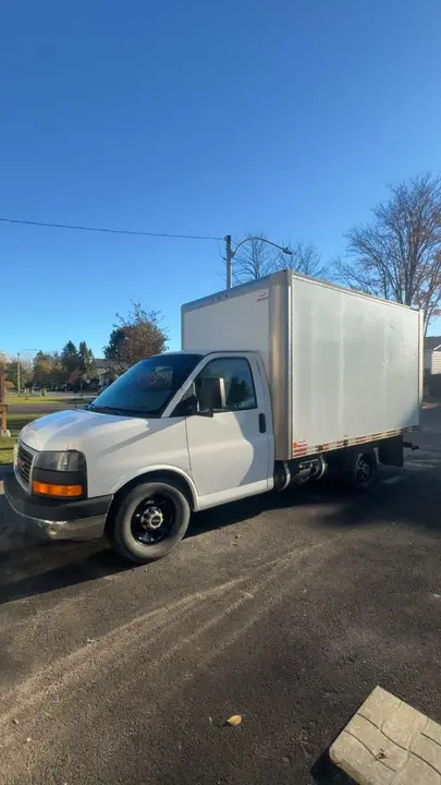 GMC Savana