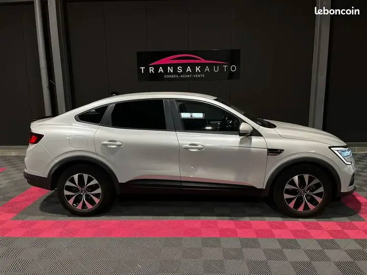 Renault Arkana 2022 photo 2