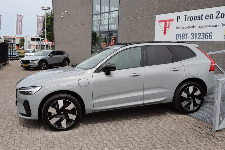 Volvo Xc60 2025 photo 3