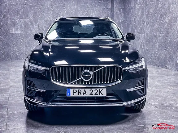 Volvo Xc60 2023 photo 2