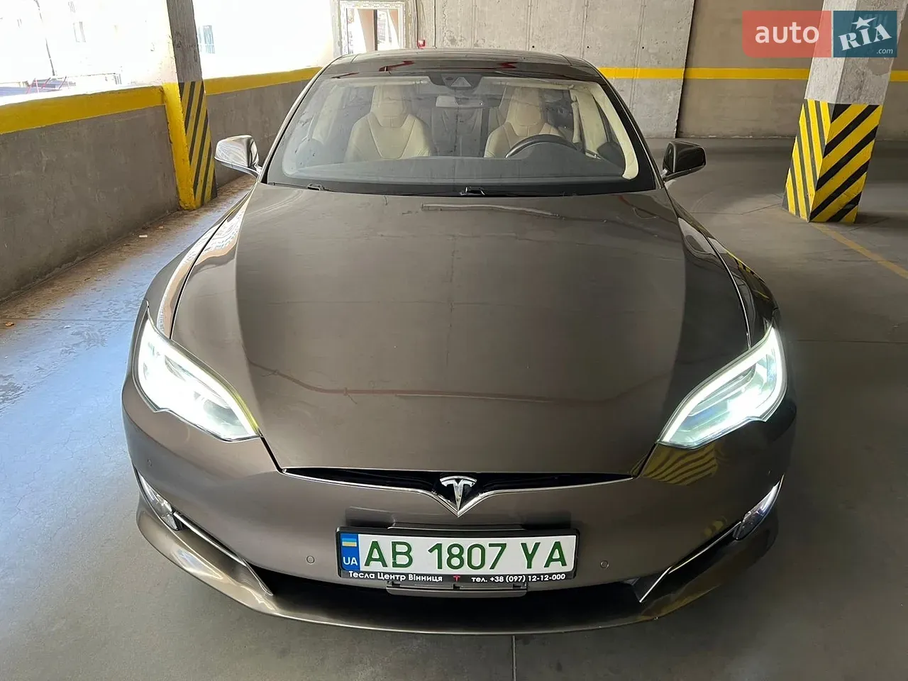 Tesla Model S 2016 photo 4