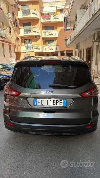 Ford S-Max 2016 photo 4